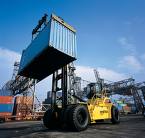 Xuất Xưởng Container Cho Hãng Tàu Quốc Tế Đầu Tiên Tại Việt Nam