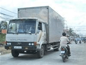 “Bít” đường làm ăn của doanh nghiệp