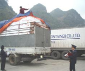 Giảm thuế hải quan, hoa quả nhập khẩu tăng