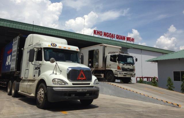 Hoạt động kho ngoại quan: Nơi ế ẩm, nơi thiếu kho