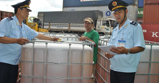 200.000 đồng cấp Giấy xác nhận khai báo hóa chất nhập khẩu 