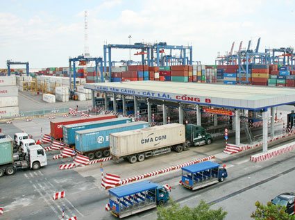Xuất khẩu giảm, nhập khẩu tăng: Những vấn đề cần sớm khắc phục