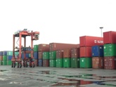 Xây dựng trung tâm logistics- tránh lãng phí và chồng chéo 