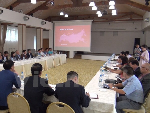 THÚC ĐẨY HỢP TÁC KINH TẾ-THƯƠNG MẠI VIỆT NAM VÀ LIÊN BANG NGA
