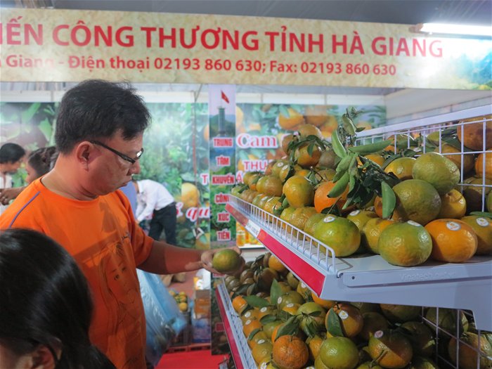 320 doanh nghiệp tham gia Hội chợ xúc tiến tiêu dùng 2016