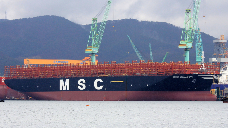 Con tàu container lớn nhất thế giới MSC Gulsun đã khởi hành chuyến đi đầu tiên ngày 08/07/2019