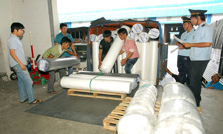 Thủ tục chuyển cửa khẩu hàng hóa từ kho CFS về kho ngoại quan