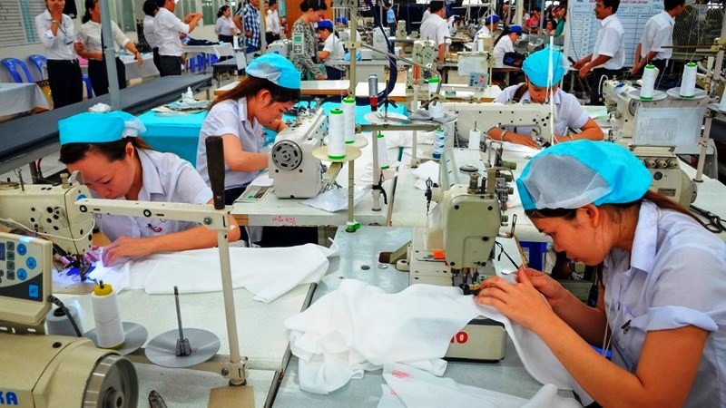 Kim ngạch xuất khẩu ngành dệt may đạt gần 11 tỷ USD
