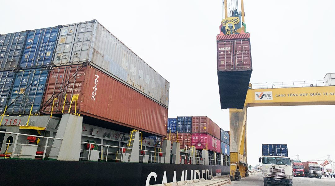 Xuất nhập khẩu hàng hóa qua cảng Nghi Sơn vượt 3,1 tỷ USD