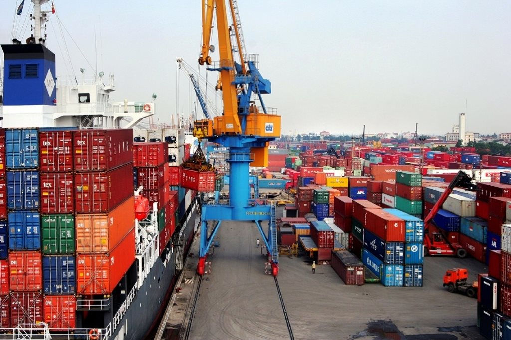 Kim ngạch xuất khẩu 7 tháng vượt 216 tỷ USD