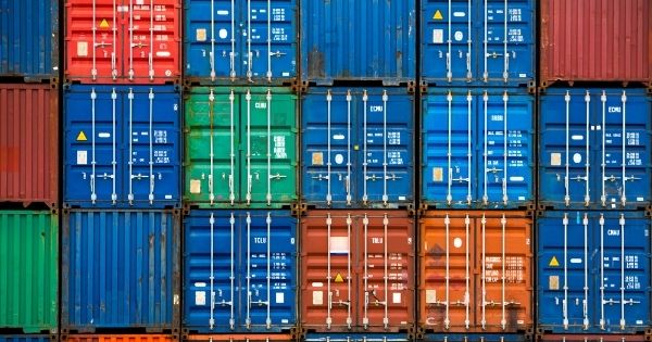 Dự báo dư thừa 4,3 triệu TEU container rỗng ở Bắc Mỹ vào năm 2023