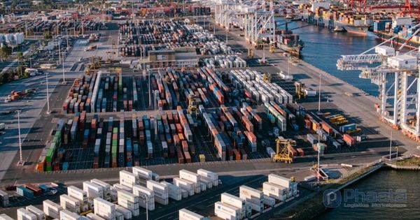 Cảng Melbourne sụt giảm 18,4% sản lượng container trong tháng Hai 