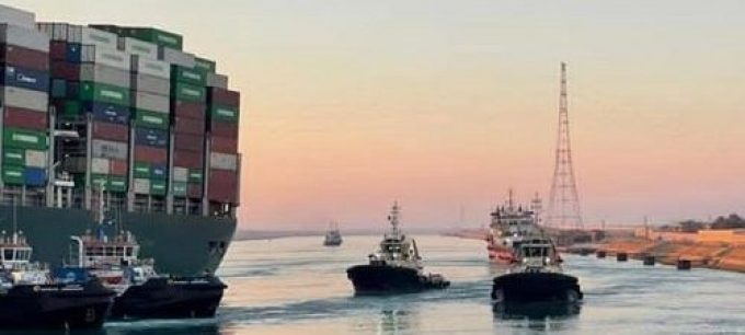 Giá cước xuyên Thái Bình Dương sẵn sàng tăng do mạng lưới vận chuyển chịu áp lực