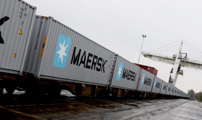 Maersk lựa chọn vận tải đường sắt để tránh sự chậm trễ ở Kênh Panama