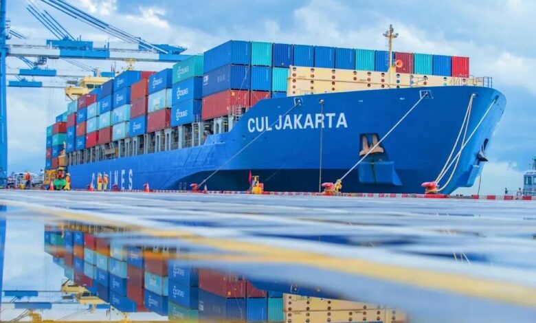 Hãng tàu China United Lines (CUL) tái gia nhập thị trường vận tải xuyên Thái Bình Dương đang bùng nổ.