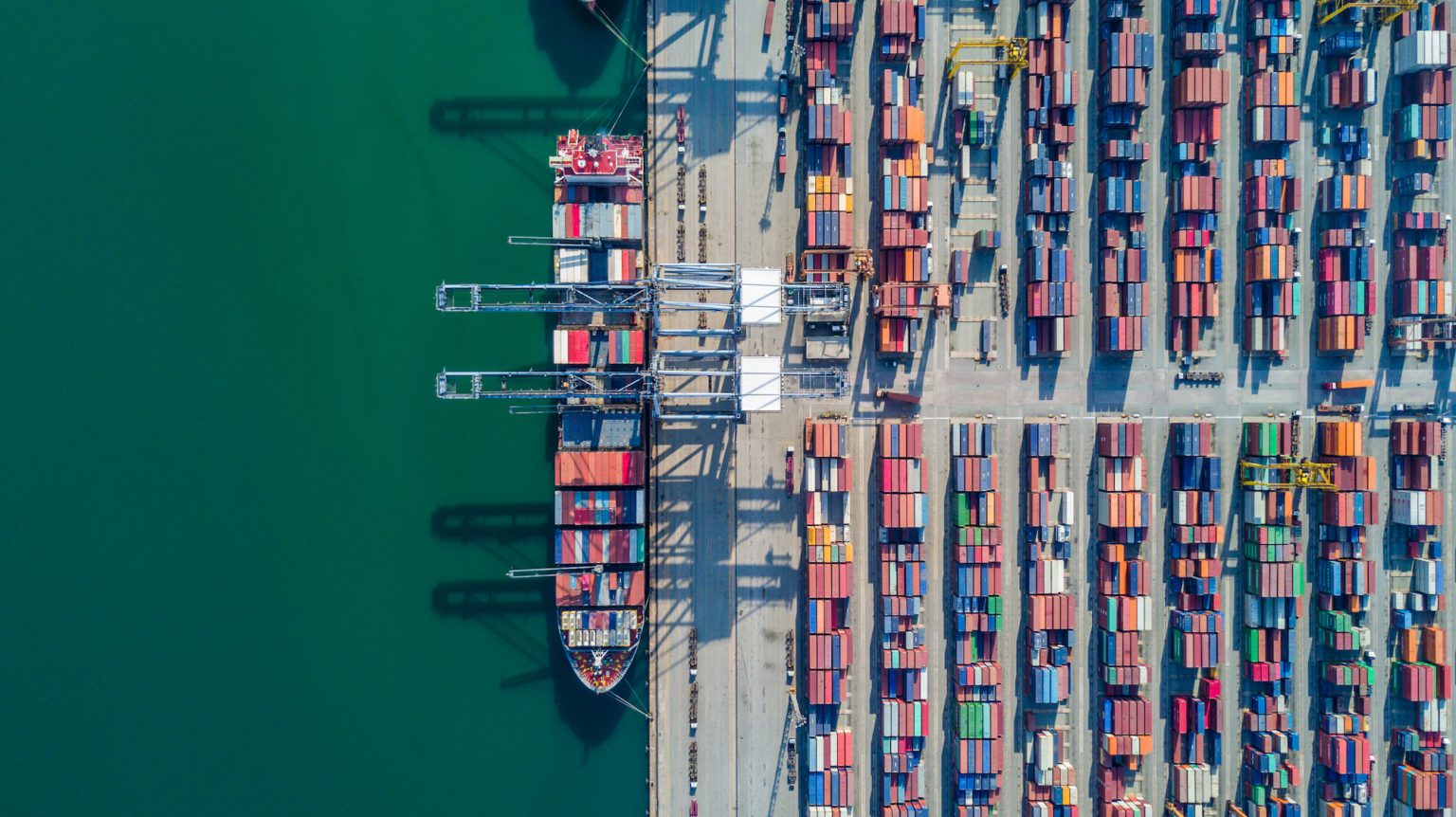 Giá cước vận tải container giao ngay giữ nguyên do mùa cao điểm không xuất hiện
